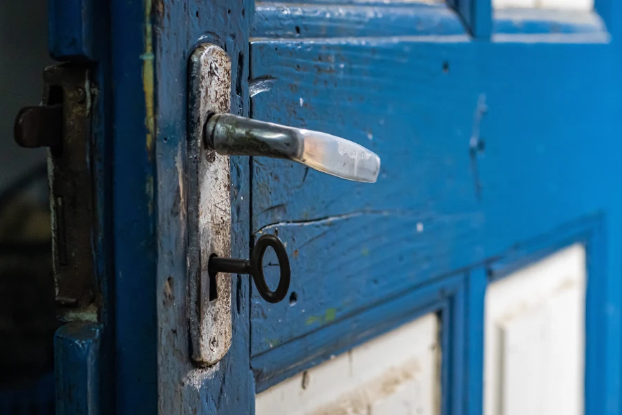 Common multi-point lock issues caused by door misalignment