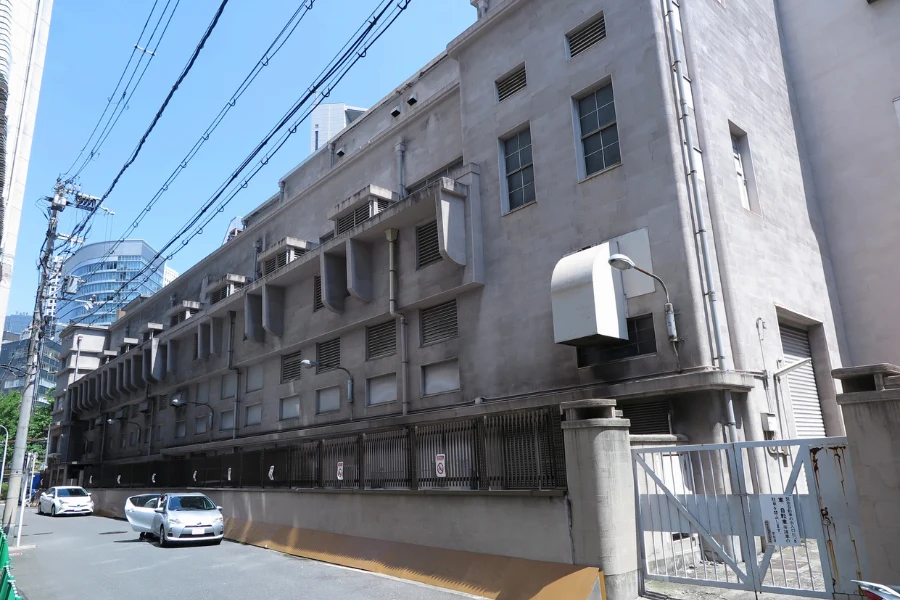 retail store rear door monitored by door position sensor